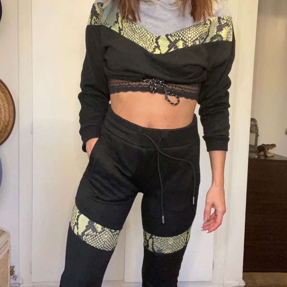 Fashion Nova tracksuit set